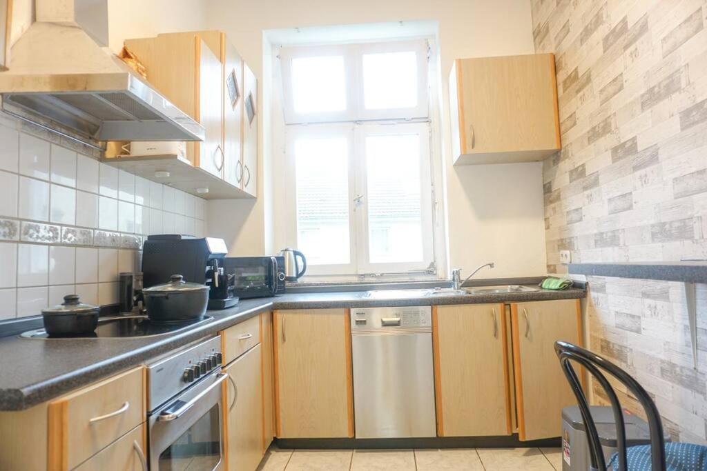 Apartment In Wuppertal - Charmante 3-Zimmer-Oase Mit Kamin Und Badewanne Dış mekan fotoğraf