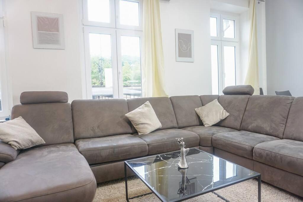 Apartment In Wuppertal - Charmante 3-Zimmer-Oase Mit Kamin Und Badewanne Dış mekan fotoğraf